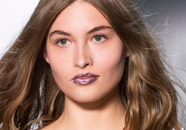 Cómo preparar tu piel durante un vuelo largo para evitar la deshidratación y el envejecimiento